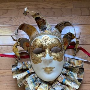 Réal vénitien mask !! Bought in venice Italy